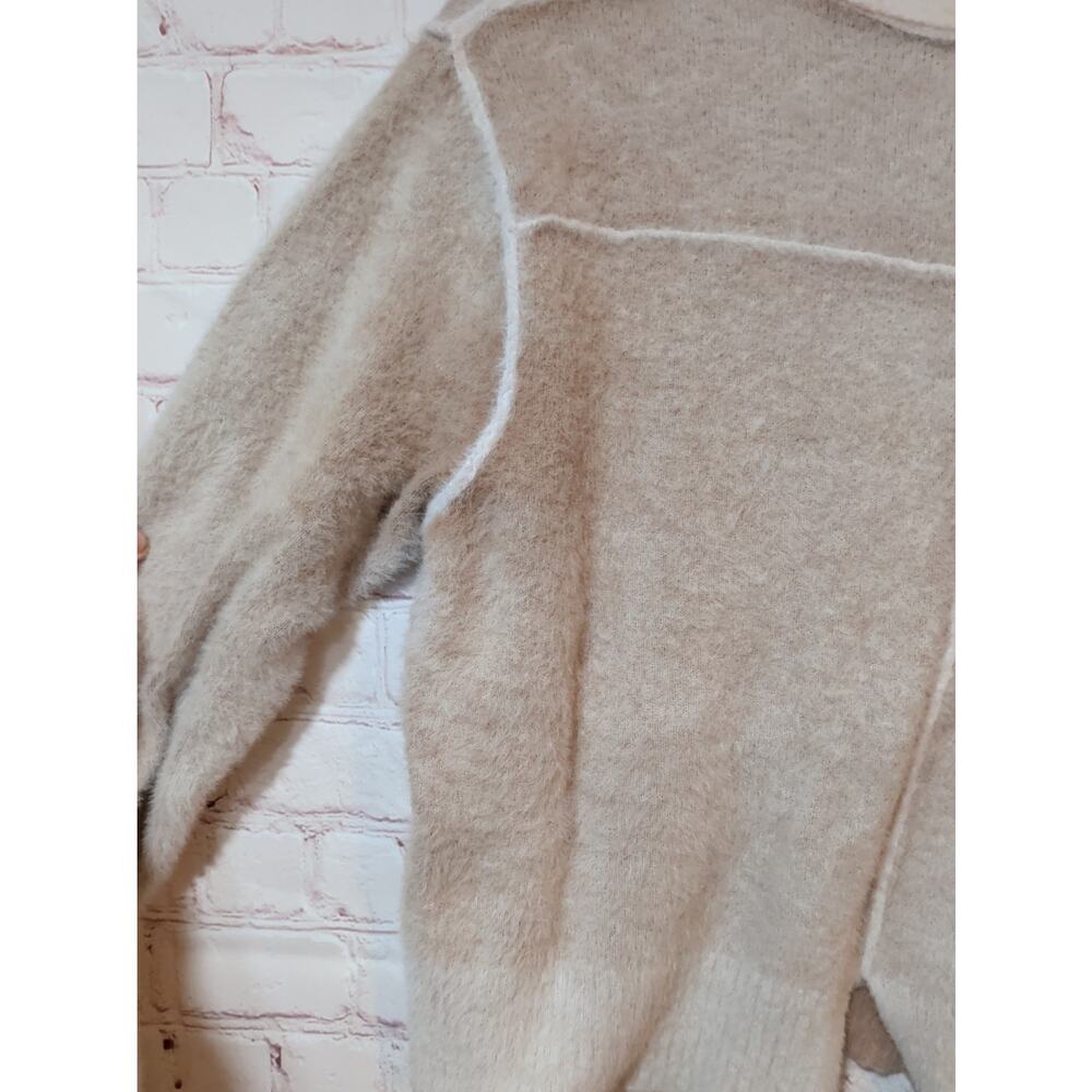 Natural Life Fuzzy Knit Exposed Seam Sz XL V-Neck Pullover Sweater Oatmeal Tan - Picture 13 of 14